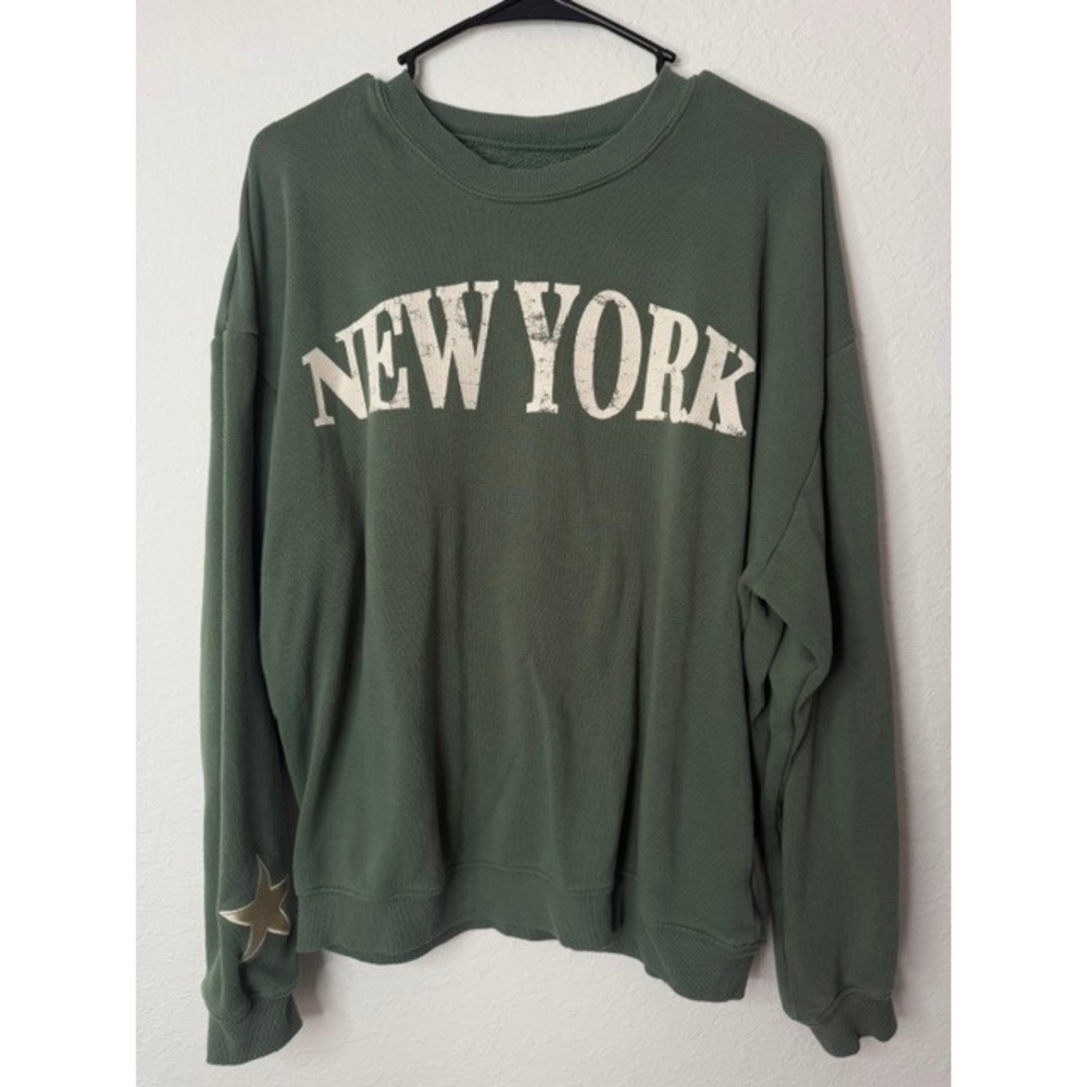 Grayson Threads New York Graphic Sweatshirt Olive Green Star Sleeve XS Oversized
